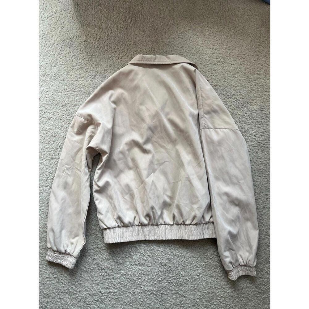 Jacket - Picture 2 of 3